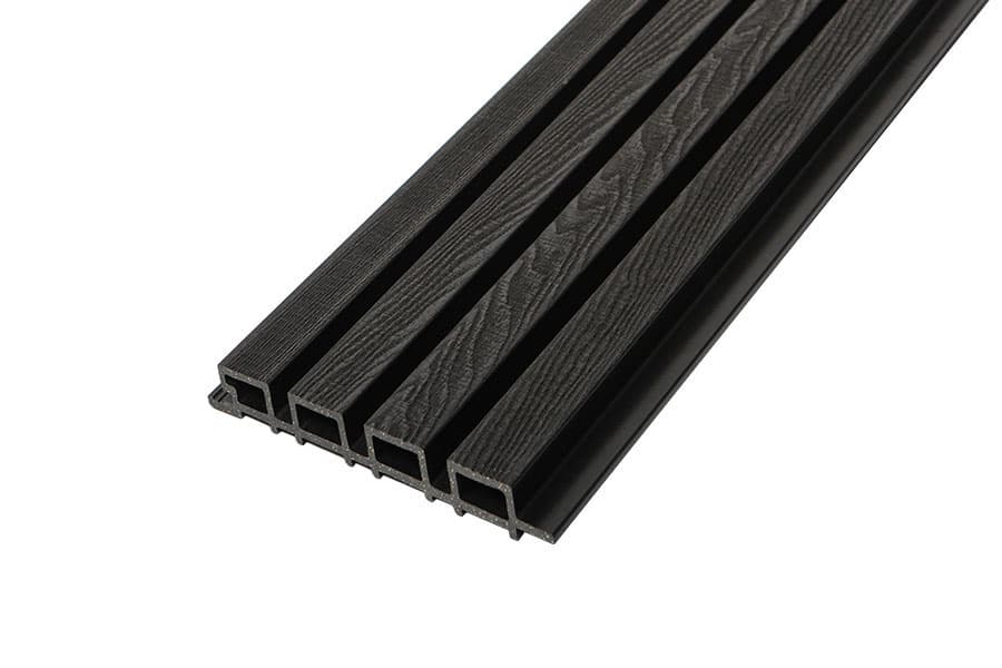 Kit Kat fasada Black
