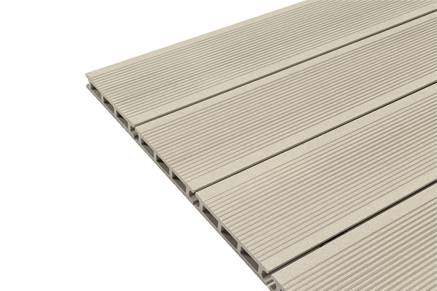 wpc-decking-savadeck-premium-white-04.jpg.webp