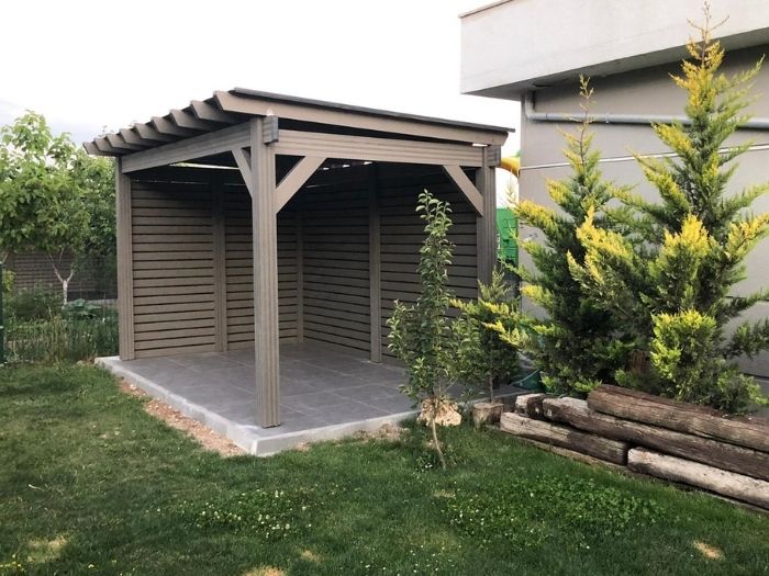 Brise-soleil pentru intimitate suplimentară