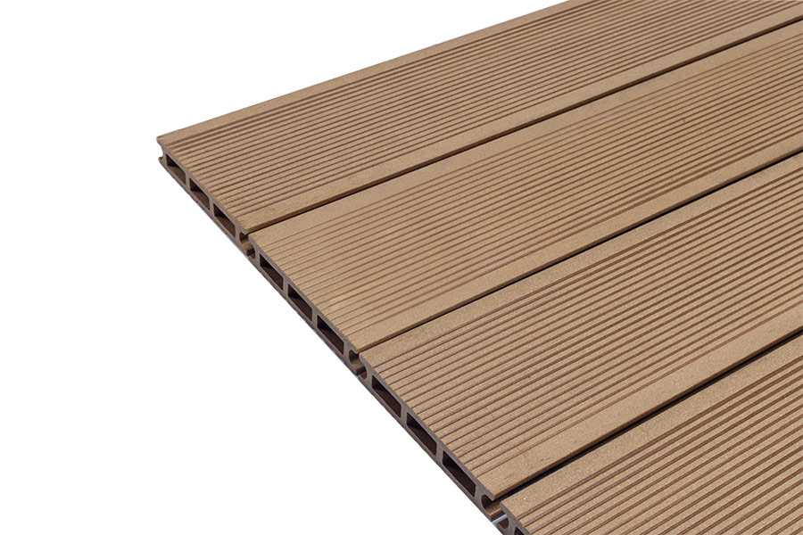 wpc-decking-savadeck-premium-teak-04_26004854.webp